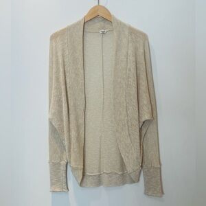 Splendid gold thread/beige Knit Cardigan. 
Size: M. Super generous fitting.